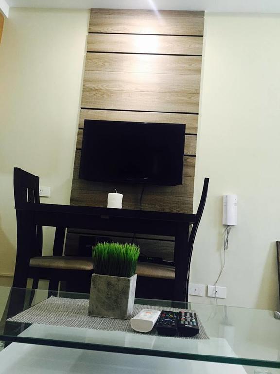 Rp Condo At Shell Residences Manila Bagian luar foto